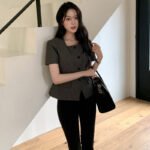 Women's Waist-Cinching Retro Square-Neck Jacket - Image 3