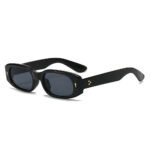 Retro-Inspired Sunglasses - Image 4