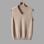Men's V-Neck Layered Cardigan for Versatile Styling