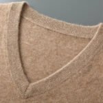 Men's V-Neck Layered Cardigan for Versatile Styling - Image 3